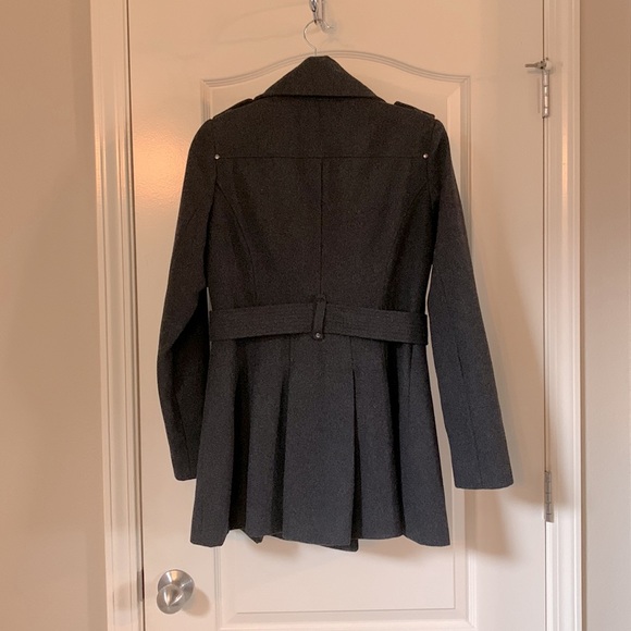 Gray pleated wool, polyester blend coat - Picture 2 of 4